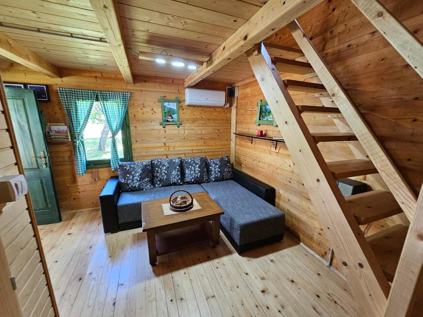 Guest House Green Garden Mojkovac Exteriör bild